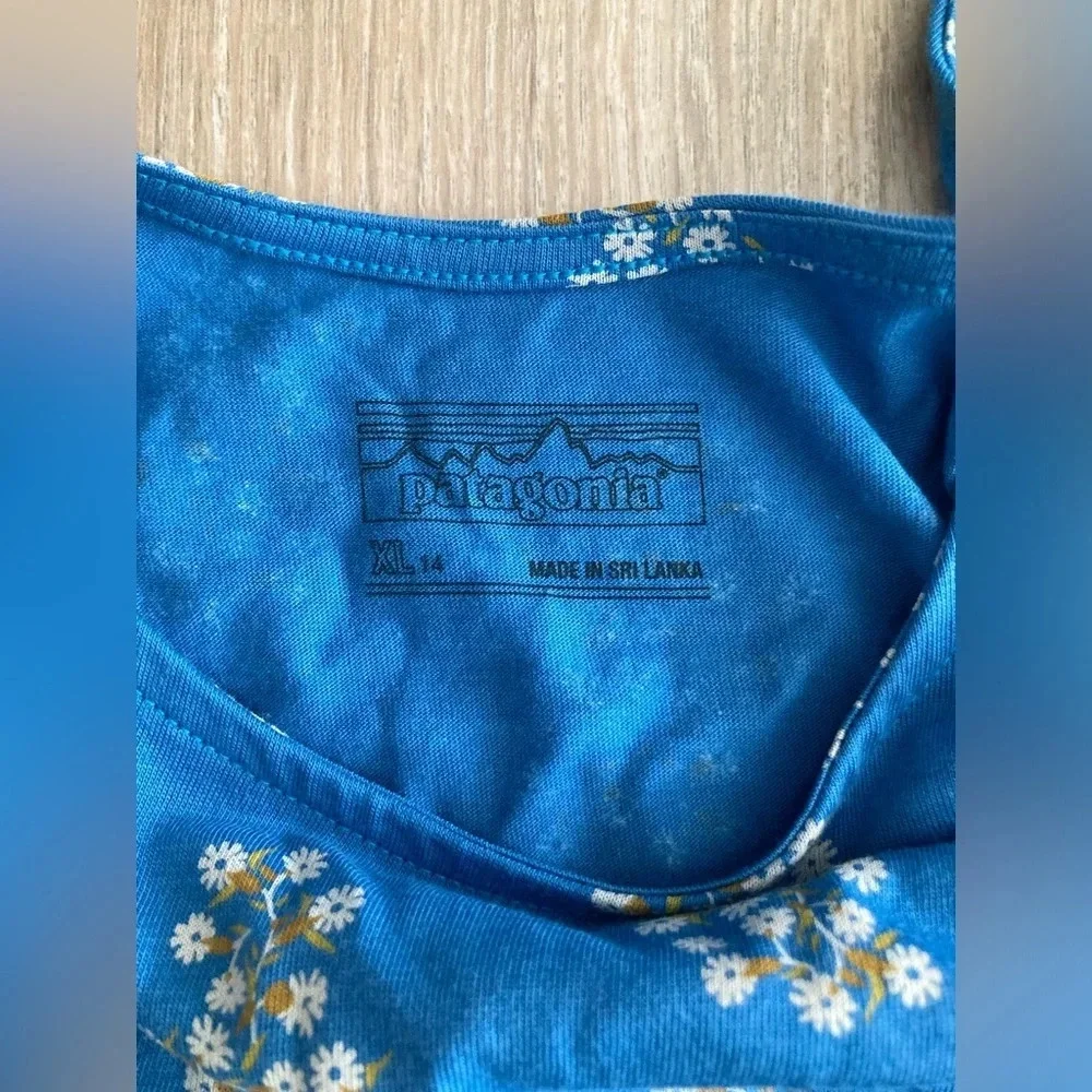 NWT Patagonia Girls Kamala Tank Daisy Daze: Joya Blue - Size XL (14) - Picture 2 of 6